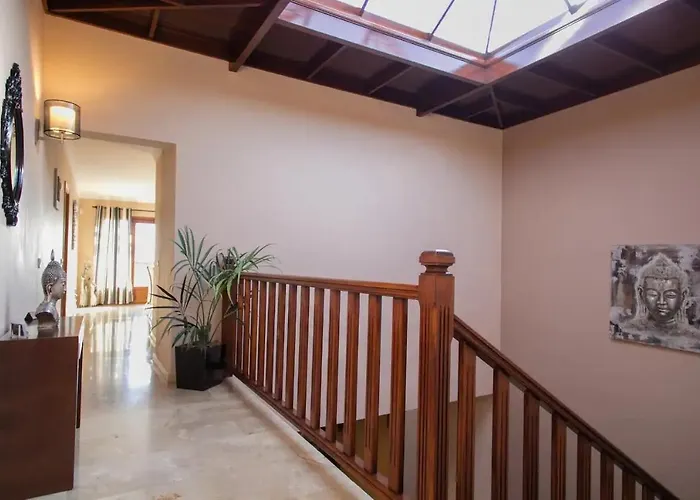 Sea Breeze Ocean View *